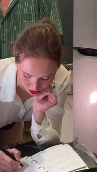 A Business Chick 1. Her Mind-blowing Nylon Ass