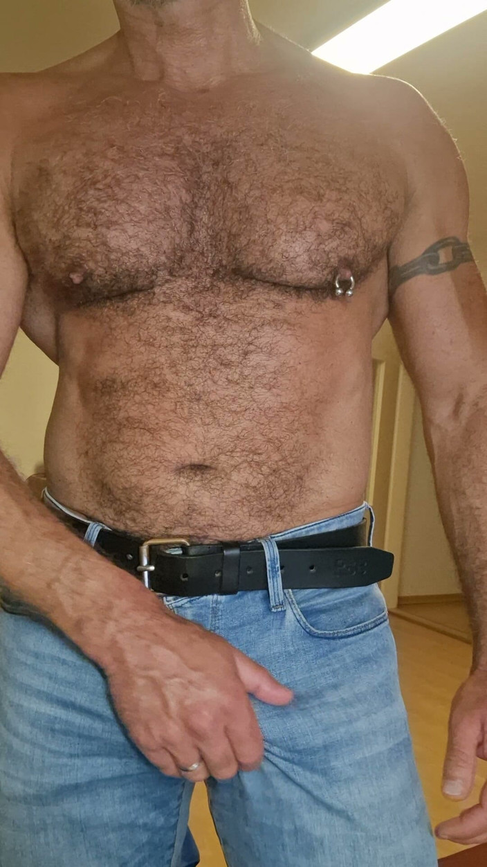 Mike Gross: I'm Sexy and I Know It
