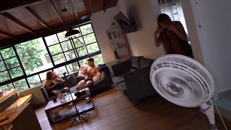 Knock Knock Club: 2025年最热辣的哥伦比亚-阿根廷群交派对上发生了什么？Knock Knock Club（幕后花絮）