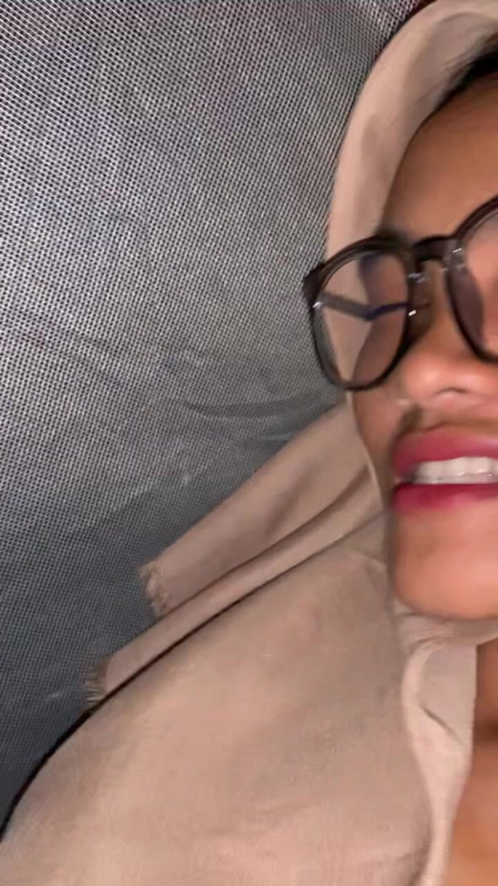 Indo Girl: A Girlfriend Is the Best