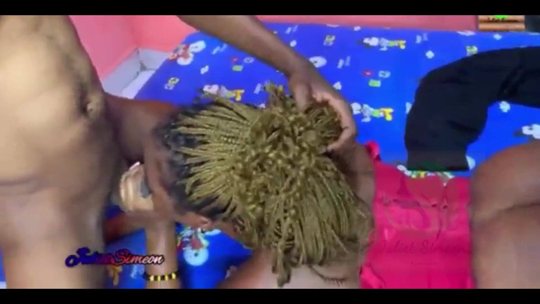 Julietsimeon: Ssają pozycję w stylu Gran, co sprawiło, że moja cipka tryskała...