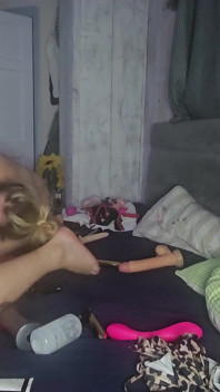 Soție foarte sexy care se joacă cu mine foarte perversă - curvă amatoare