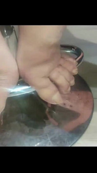 – 그 년아, 온통 빨아줘