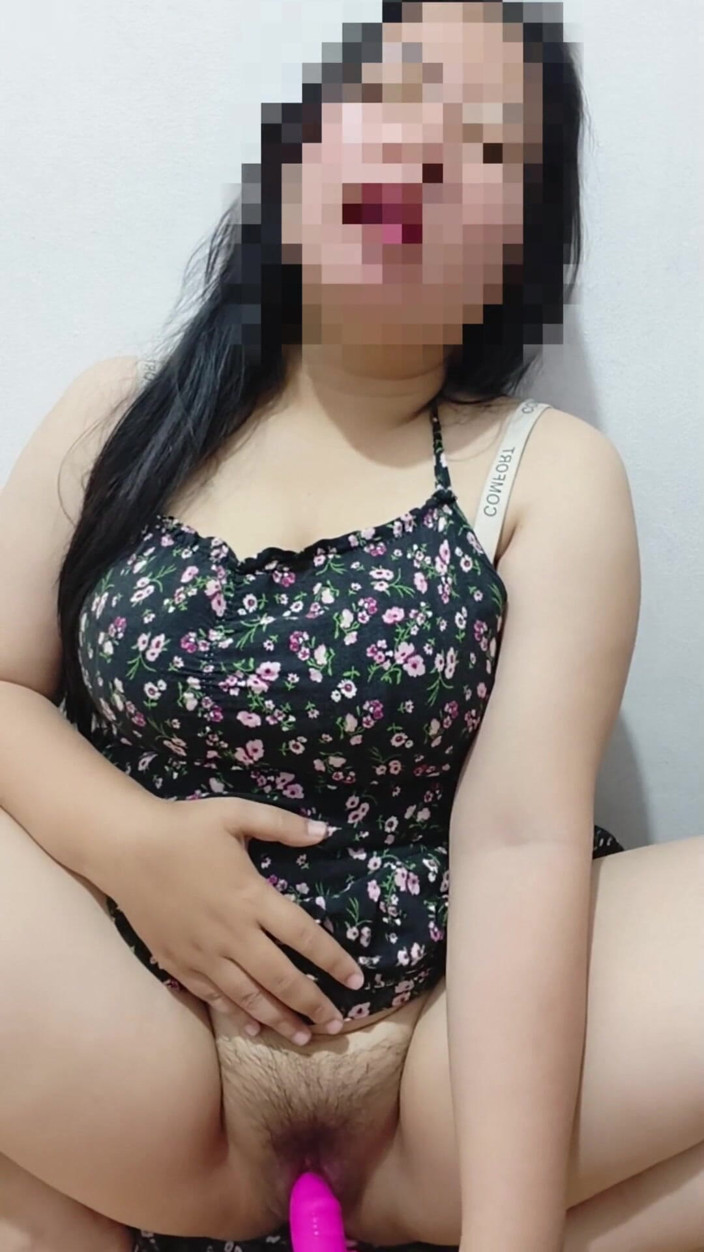 Purple sex: Frumoasa soră mare tocmai a venit dintr-un sat mic