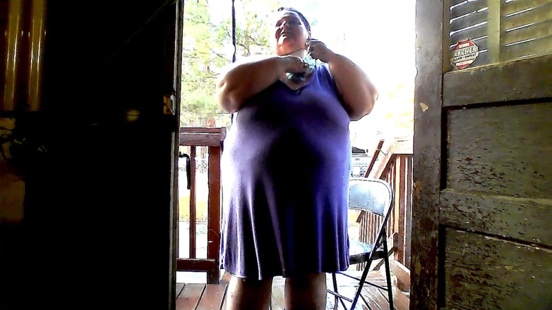 Mistress_T_FD_GD: 1 mer full dusch i slangen pt 2