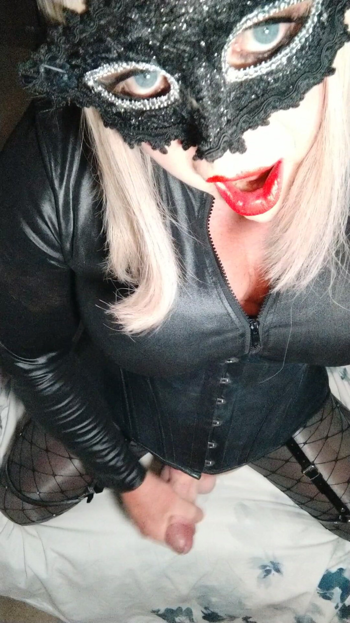 Emma Browne: Emmas Catsuit Crossdress