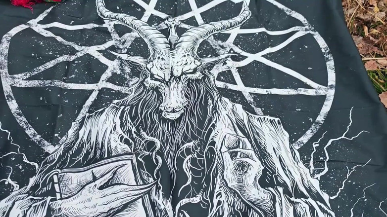 Princess18_: जंगल की चुड़ैल रस्में करती है, लड़के को बहकाती है और उसे चोदती है