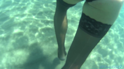 Nylondelux: Black Stocking in the Sea