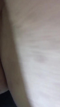 恥知らずな女性セックス屋外