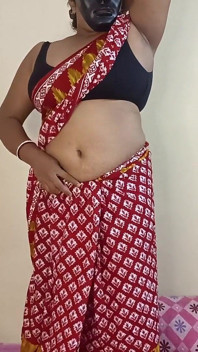 Indian Gorgeous Sonia Keeing dan Twerking dalam Sharee.