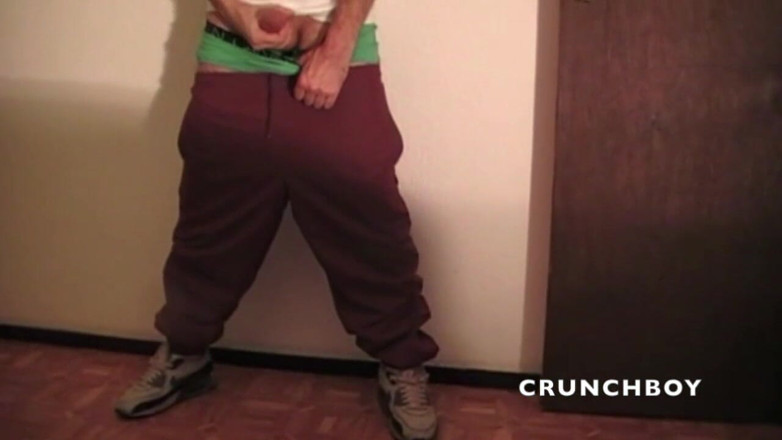 MEN BIG COCKS FUCKERS: Fucked by scaly boy at the hotel in jogging