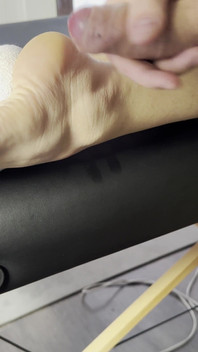 The Lollipop Couldn’t Handle the Pressure