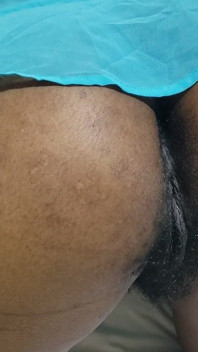 Orta Yaşlı Seksi Kadının Ateşli Götü Ve Şişman Götü Sikimi Patlatıyor
