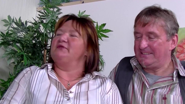 Swinger Friends Germany: Donc tu t'ouvres de plus en plus avec le temps