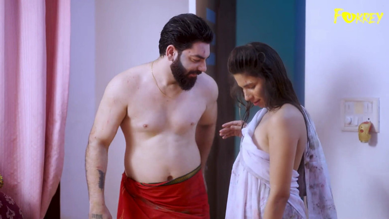 Triflicks: Holi moi bhabhi ke sath kiya ganda kaam piscine sexe...