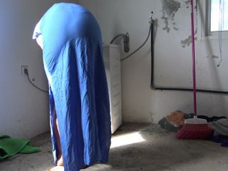 Souzan Halabi: 男人 他的摩洛哥邻居硬