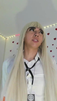 Ladyboy Changing Clothes, Cosplay From Runa to Red Lingerie