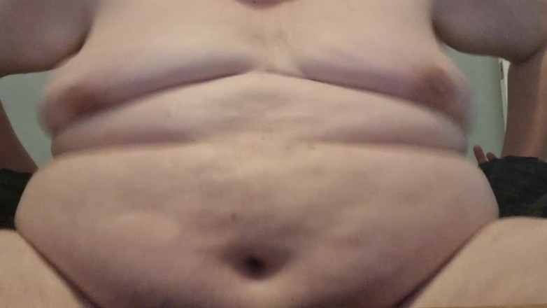 Big man: Poskakující prsa