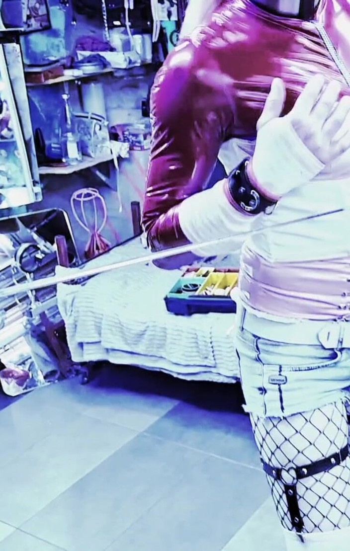 fetishboyzz: 小さなもの