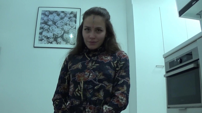 Amateur Homemade Porn: Turkish Homemade Sex with Horny Stepsister