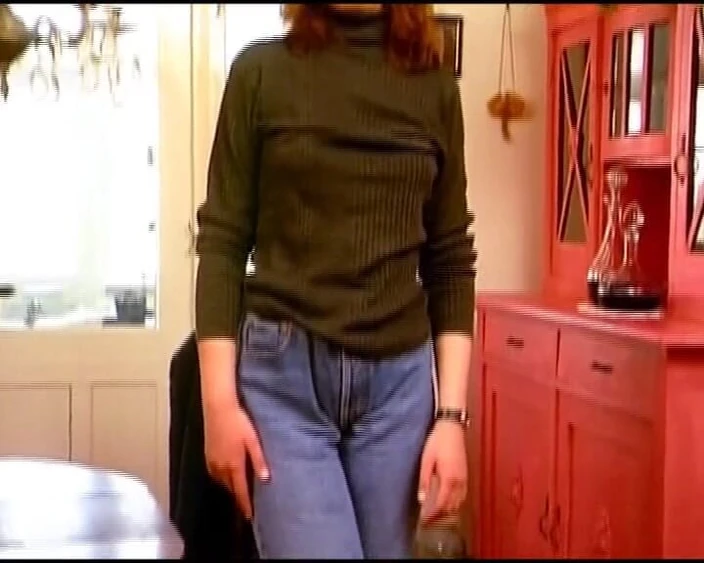 Deutsche XXX Filme: An Amateur Babe From Germany Took Her Panties off