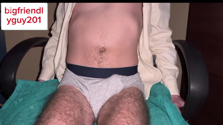 Bigbadfriendlyguy: Lelaki Panas Merintih Semasa Memancut Tangan Percuma Dalam Seluar Dalam...