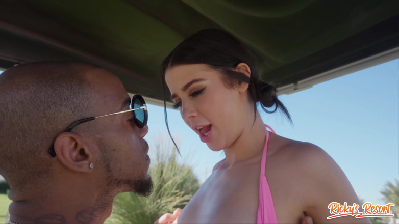 Ricky's Resort: Épisode de Kylie Rocket