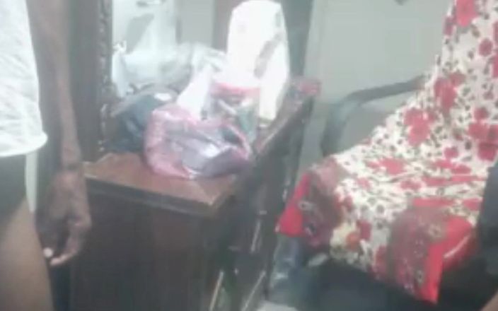 Tarelgc: Pakistanlı ateşli seksi kız komşusu tarafından domaltılarak sikiliyor bölüm 3