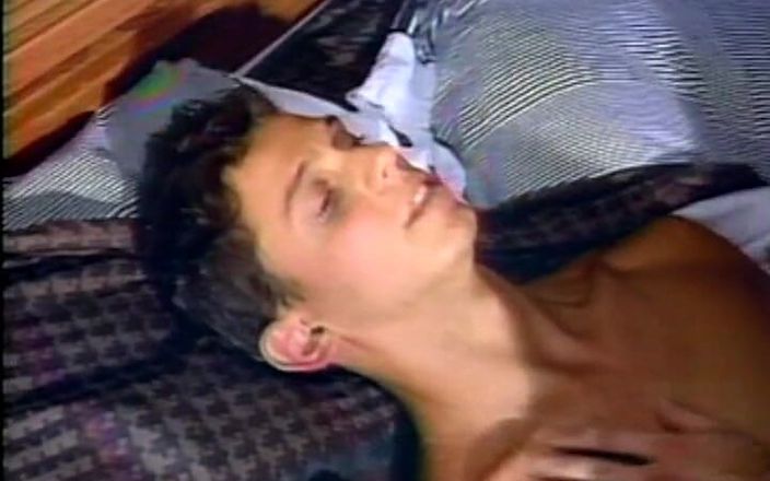Gay RetroX VHS: Simfoni Cewek Bertubuh Kurus #2