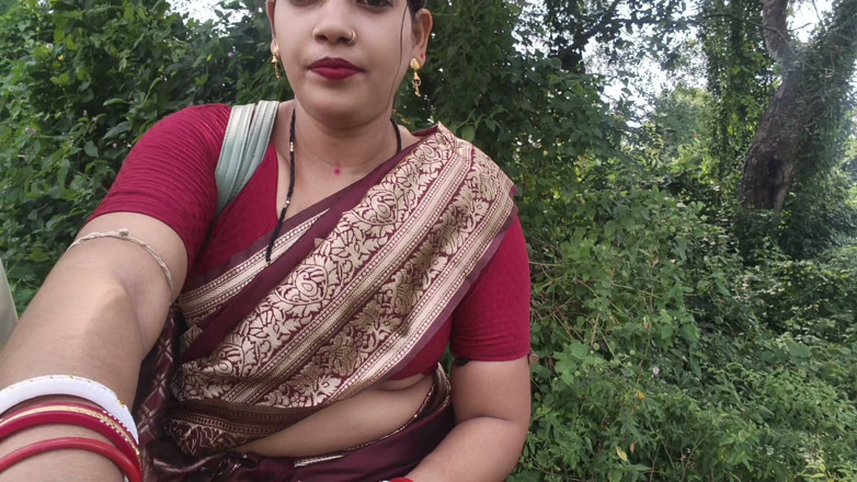 Sona bhabhi: Indian Desi Bihari Village Wife Hard Touch Big Boobs