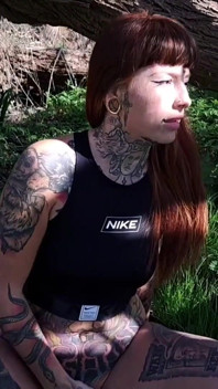 Utomhus pee Desperation Kul i solen