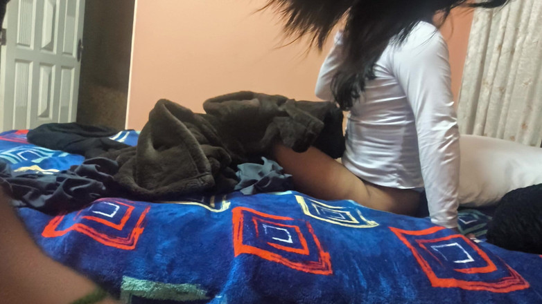 Moo DBOXXX: Impregnating a Doctor From a Distant Town, She's Crazy About...