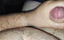 Weemando: Дрочу необрезанный член и сперму крупным планом