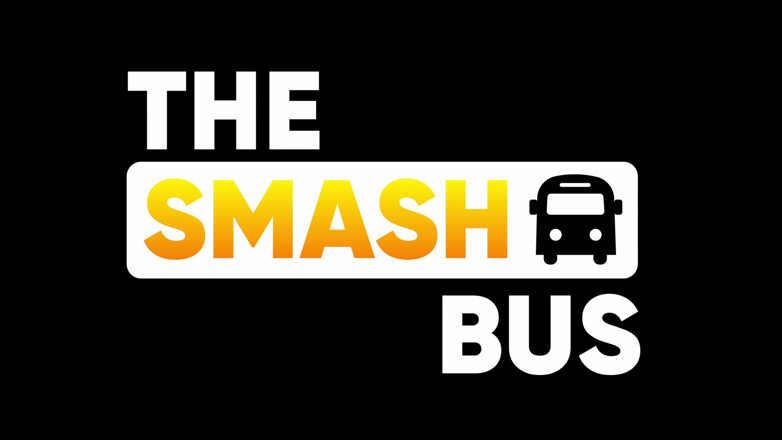 Smash bus: Lily Kink Odbiera Parę Swingersów Na Przejażdżkę Dzikim Busem