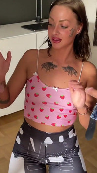 Two Cocks to Suck Dry for Teens!