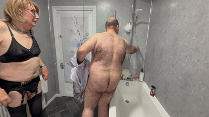 Aaexperinces trans: Pokojówka Jayne Getting Lanitsa Bear Gotowy do sesji.