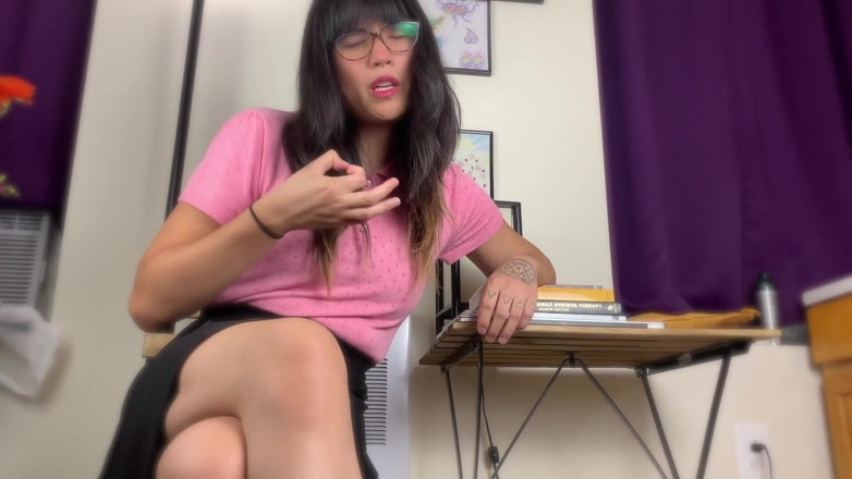 Melissa Masters: Trans teacher red light green light JOI