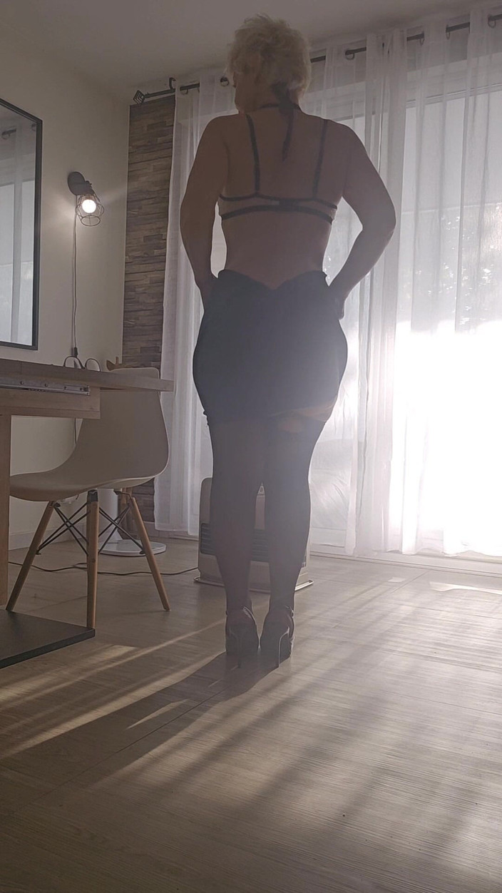 Sofy13: Usciresti Con Me Con Questo Vestito