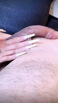 Handjob Ketat Pasca-orgasme Saudara Tiri, Cumshot Panas