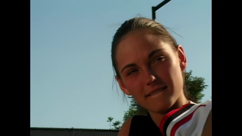 Pornobello: Vénus: Après Le Tennis, J’aime Lécher La Chatte...