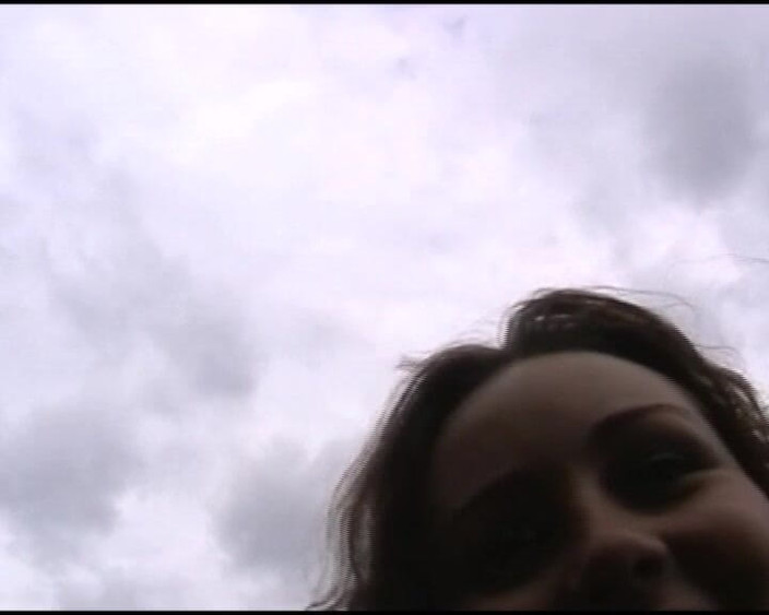 Deutsche Madchen: आउटडोर सत्र में दो प्यारी जर्मन लड़कियां एक साथ खेल रही हैं