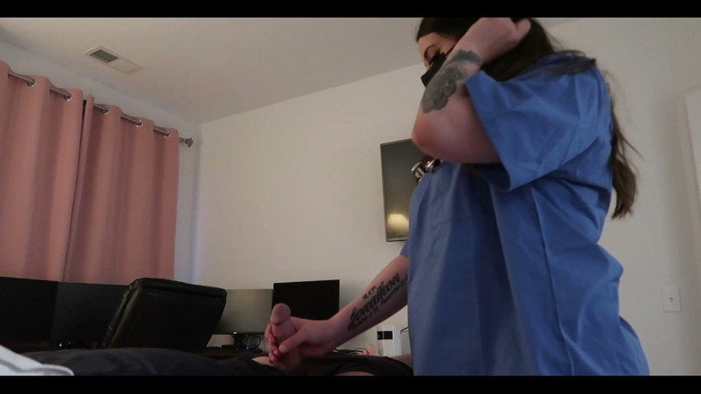 Nicholeadamsxxx: Nurse Has Sex with Her Patient!
