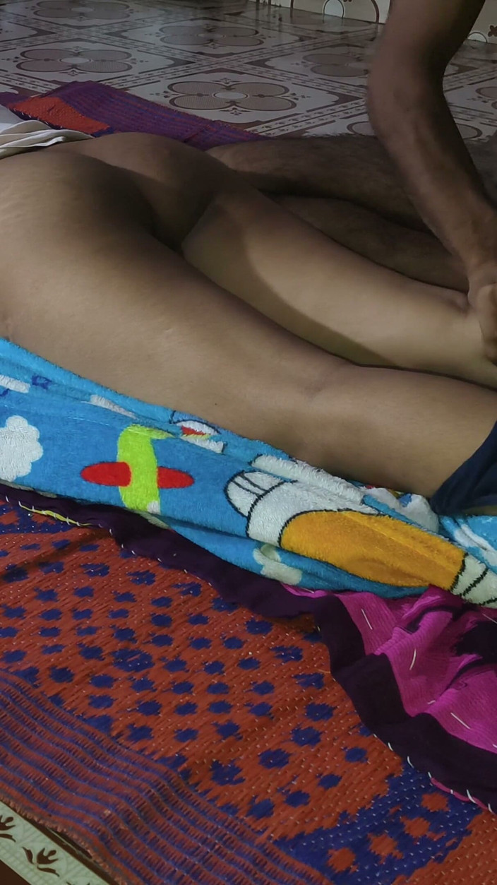 Arjun family porn: Video Romansa Seksi India Padosi Ki Istri