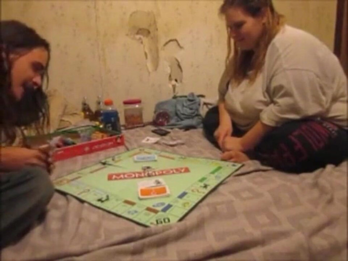 Fat Goddes: Istri nakal ini rela di monopoli dan rela jual memeknya...