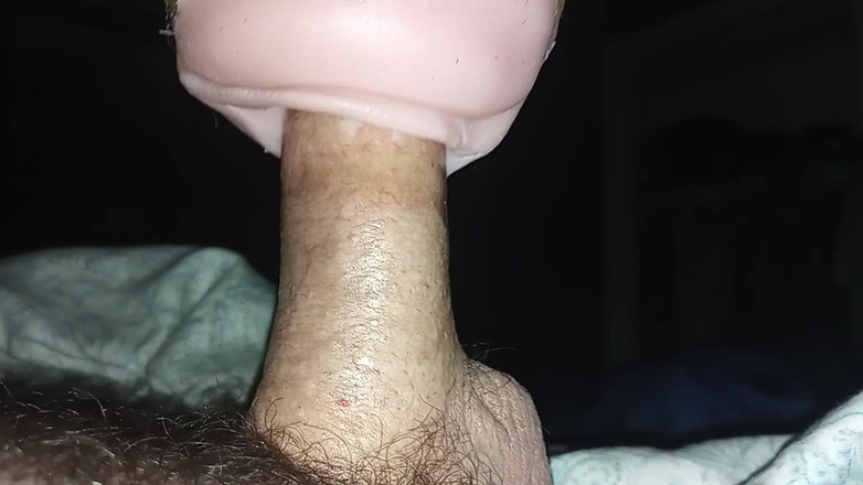 Midsouth Foot Fetish: ガールフレンドが仕事中にハードオンで目が覚めました