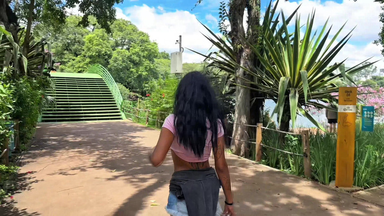 Johnny Grey: Fick mich bitte mehr! Brünettes latina-schätzchen braucht eine weitere runde...