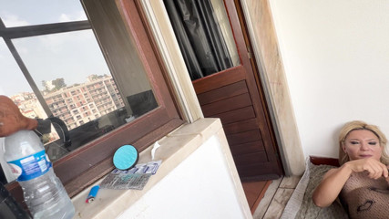 Wesley Bull: Vkládání poskládek a fisting zničeného zadku mé děvky