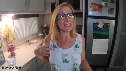 Jane Cane: Naughty texting with stepmom