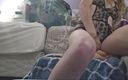 Xxx country girl 69: MILF Fitta sprutar på enorm dildo