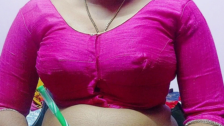 Desi Mohini: Mama vitregă Mohini face sex cu fiul ei vitreg